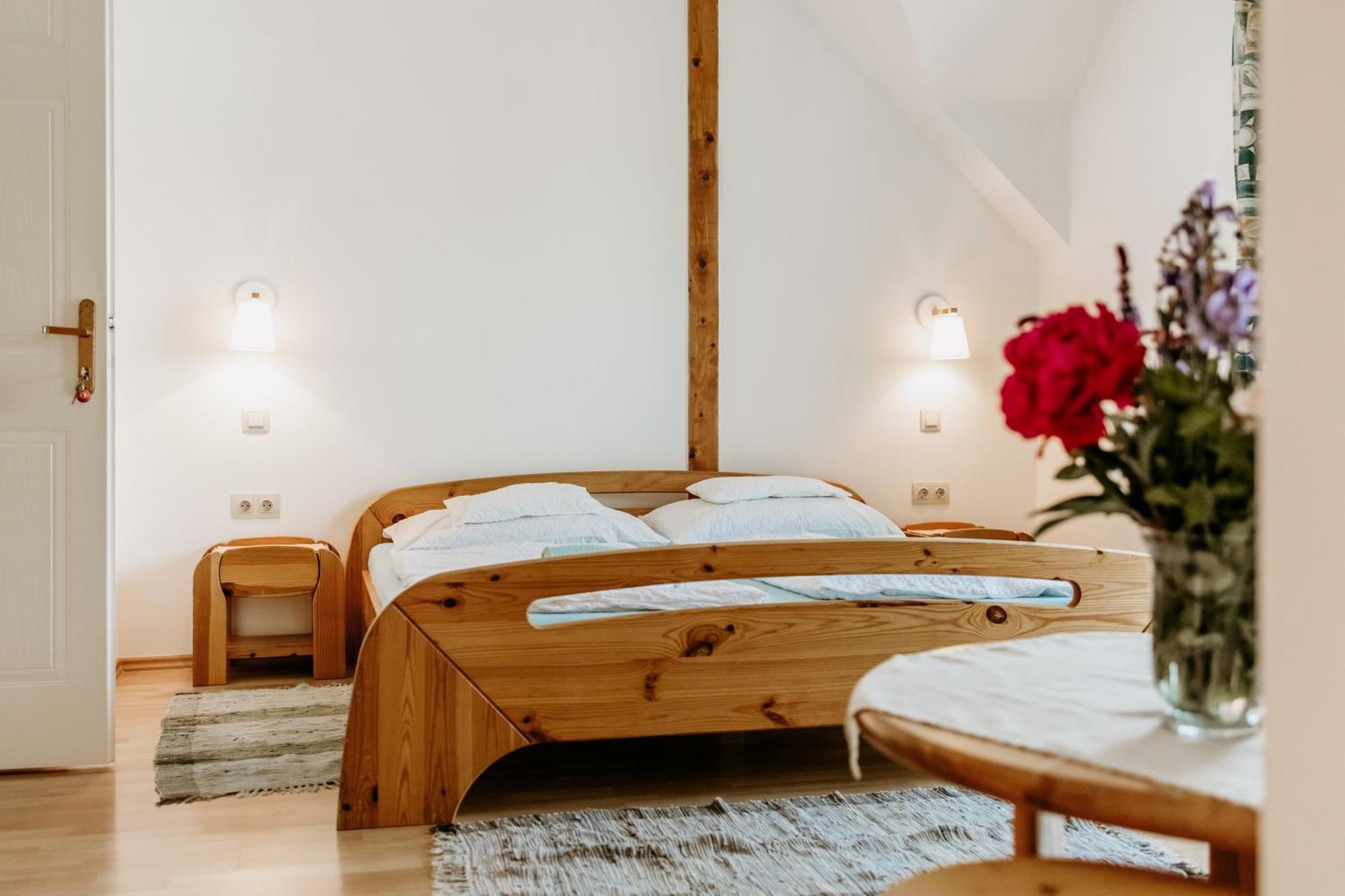 Kek Vendeghaz Family Resort Gyenesdiás Eksteriør billede